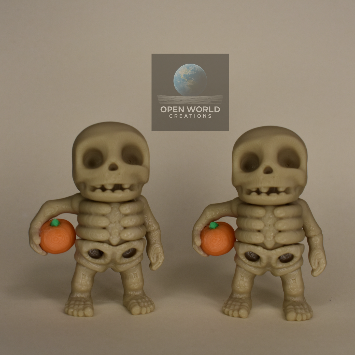 Flexi Skeleton with Pumpkin