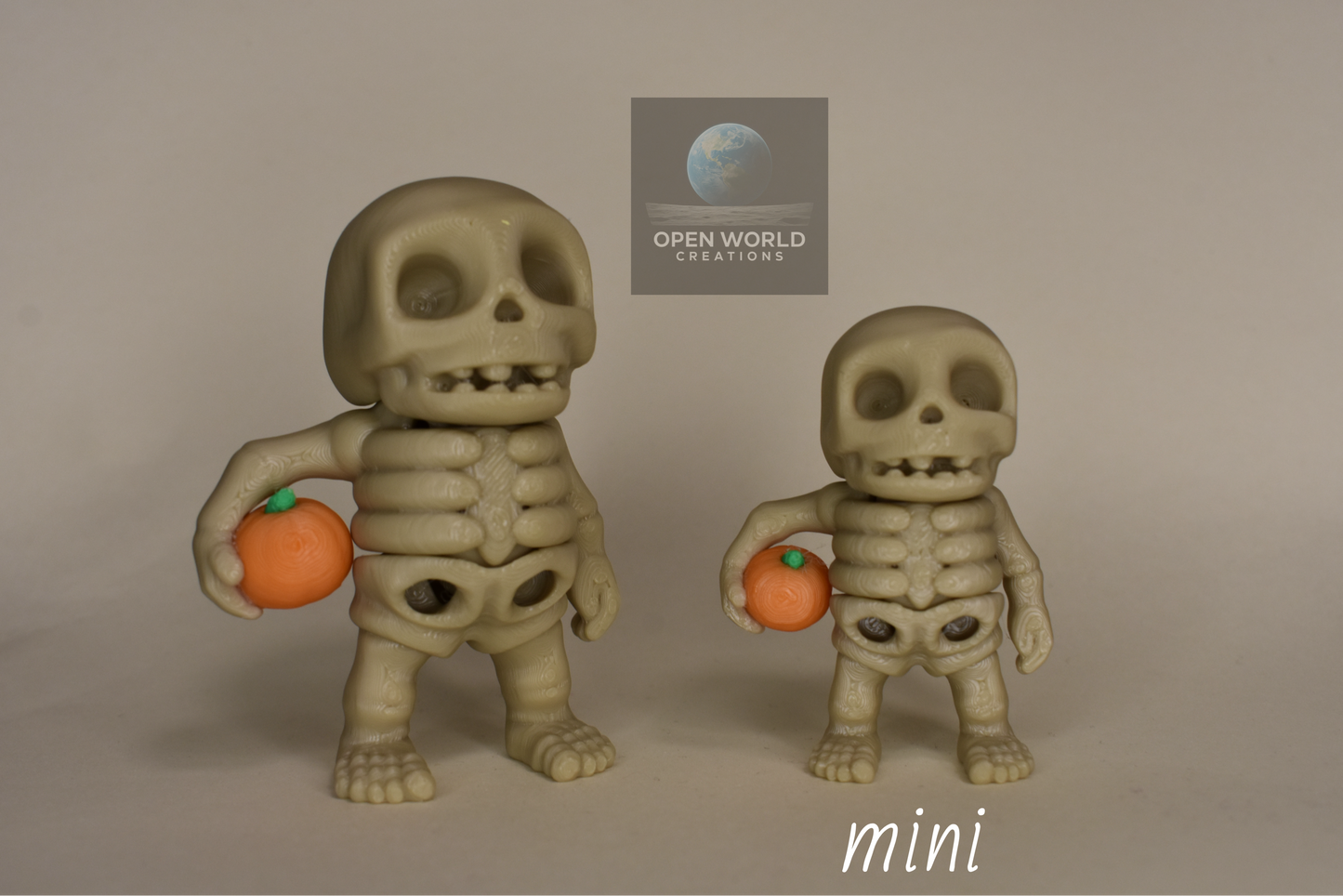 Flexi Skeleton with Pumpkin
