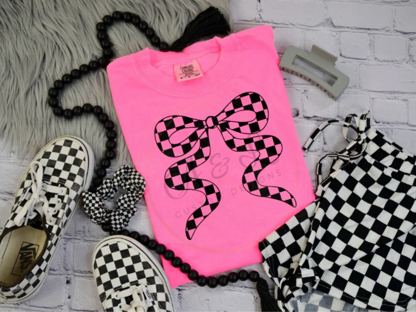 Checkered Bow